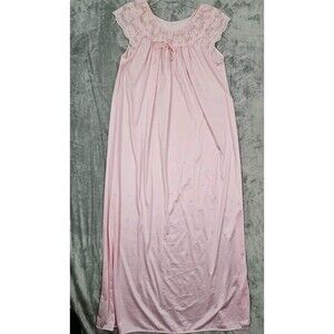 Gilead sleeveless long nightgown, size small vintage 1970’s pink, lace nylon